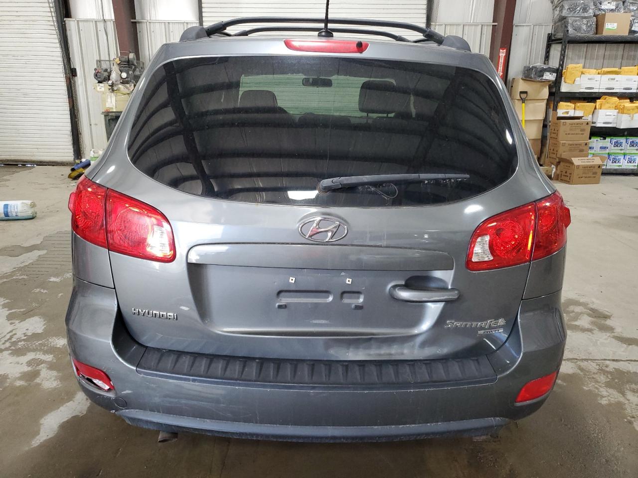 2009 Hyundai Santa Fe - Image 6