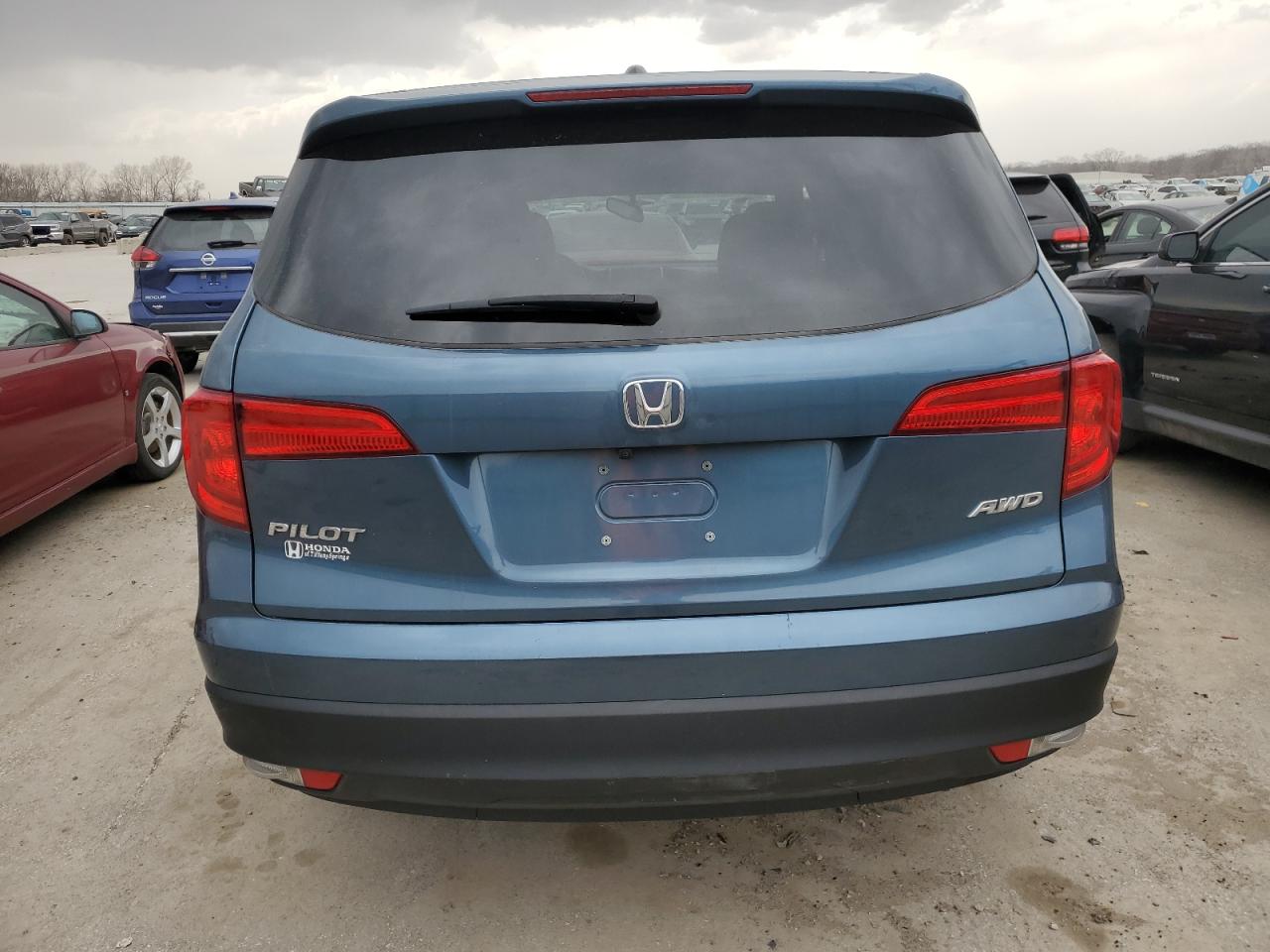 2018 Honda Pilot - Image 6