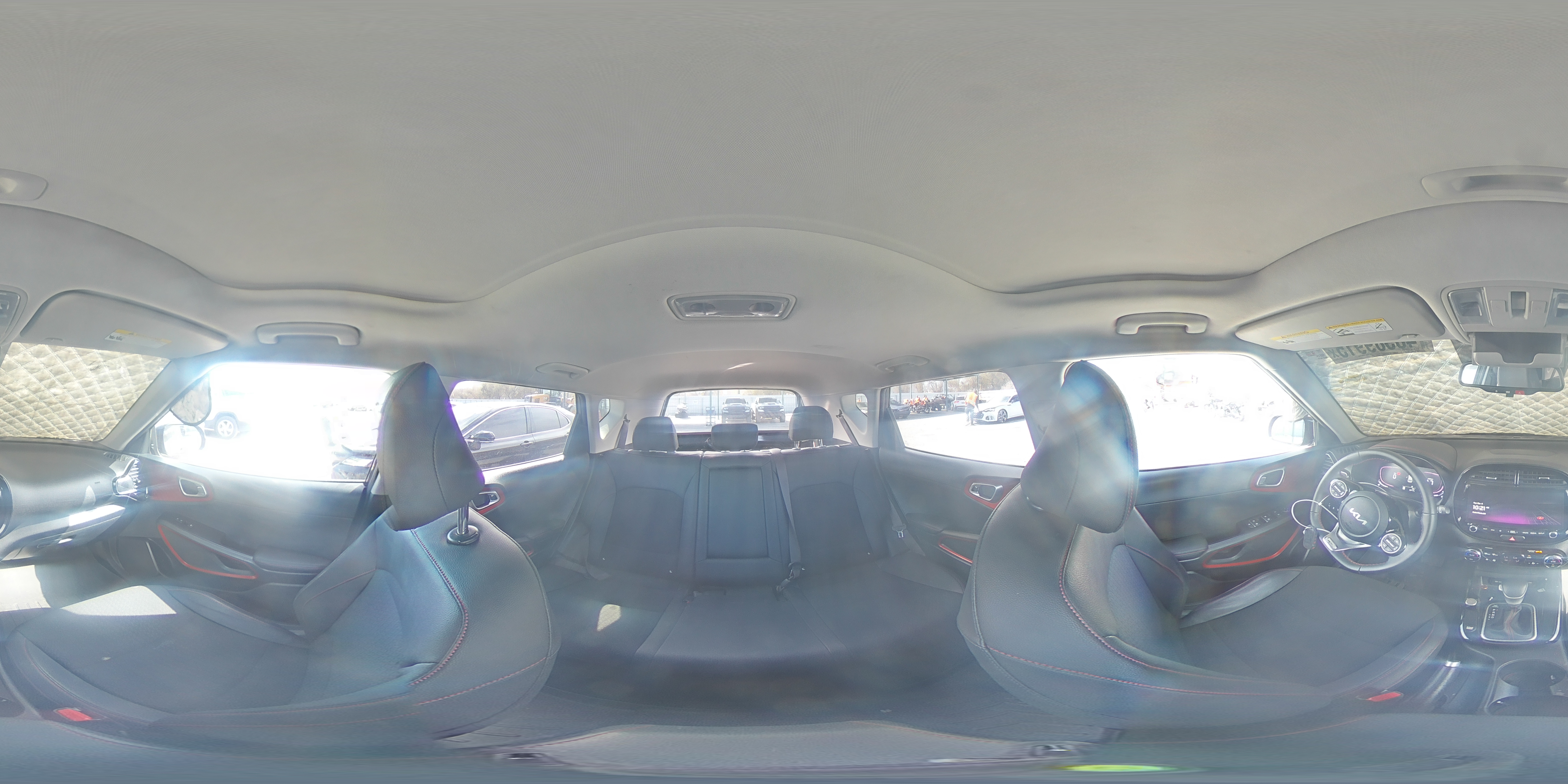 2023 Kia Soul - Image 16