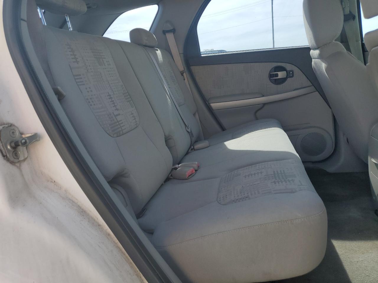 2006 Chevrolet Equinox - Image 12