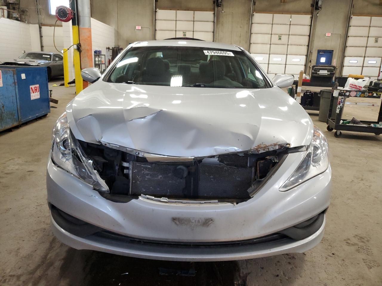 2014 Hyundai Sonata - Image 5