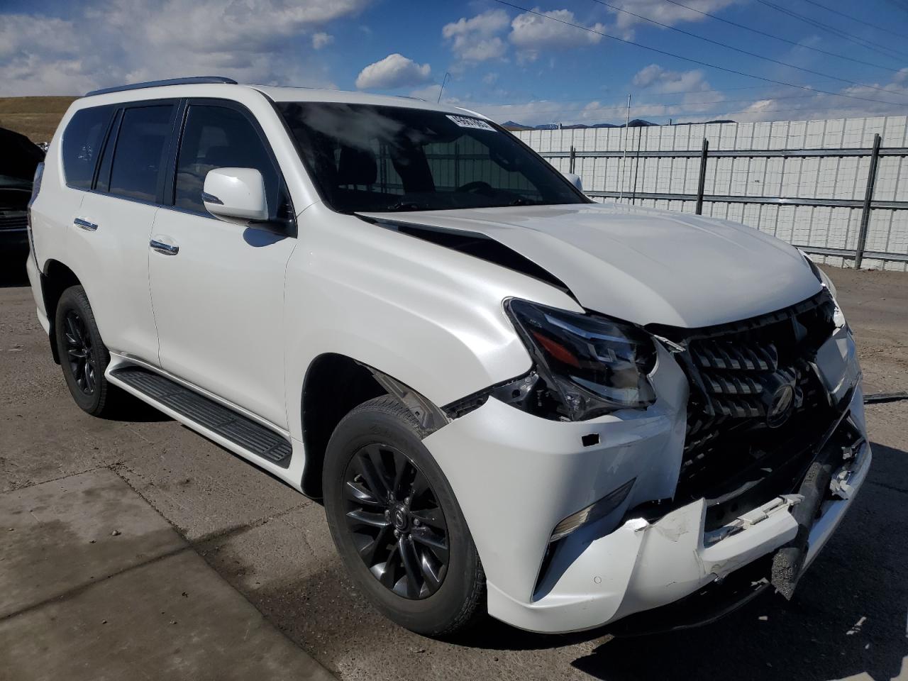 2021 Lexus GX - Image 4