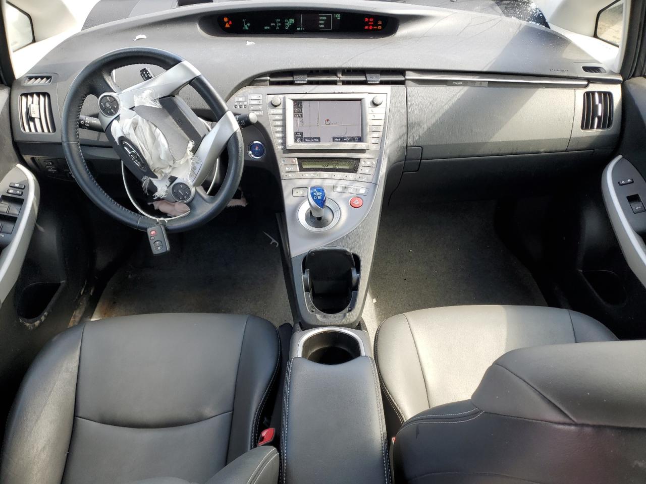 2012 Toyota Prius - Image 8