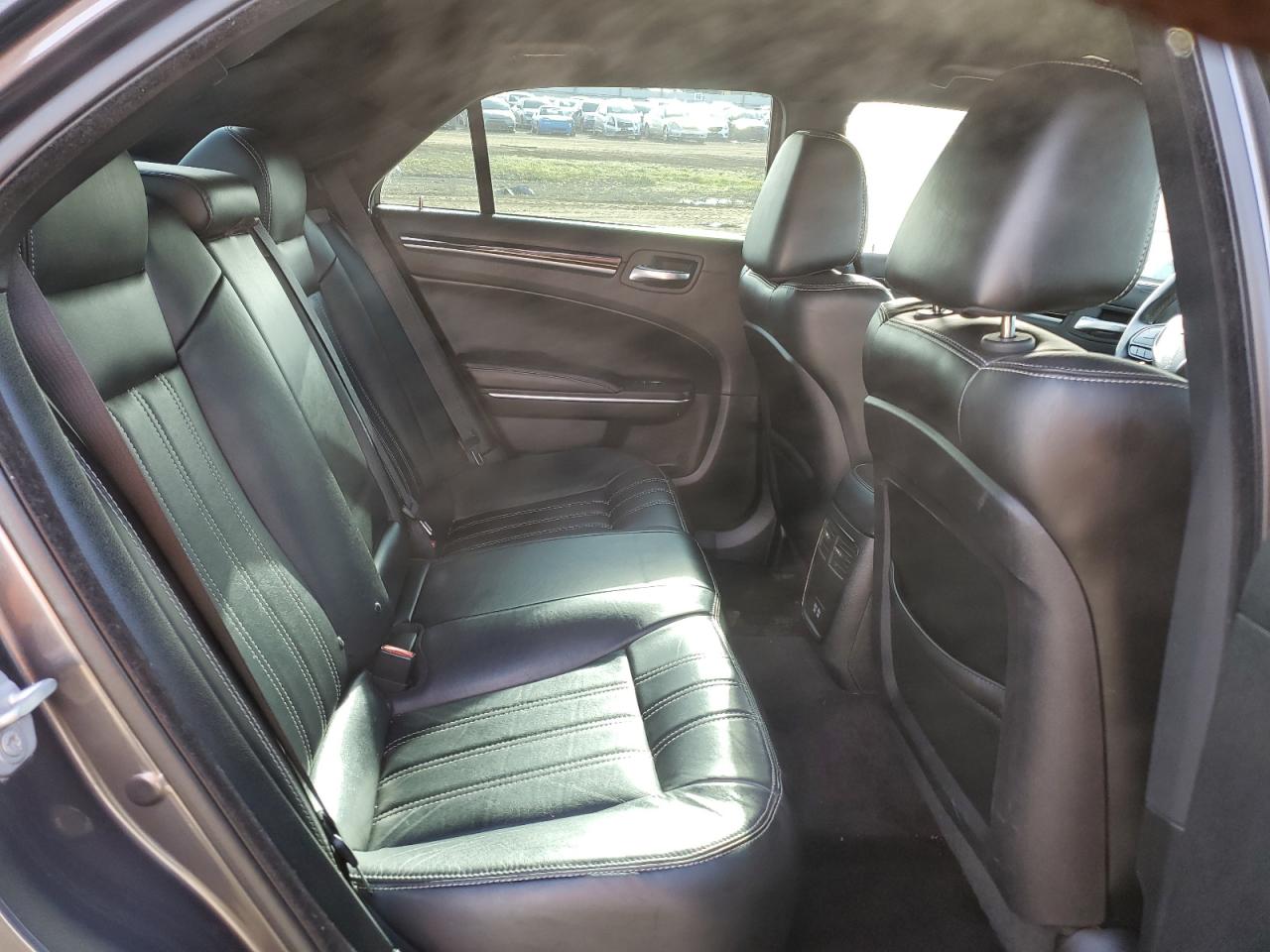 2C3CCAGG7JH267344 CHRYSLER 300 2018