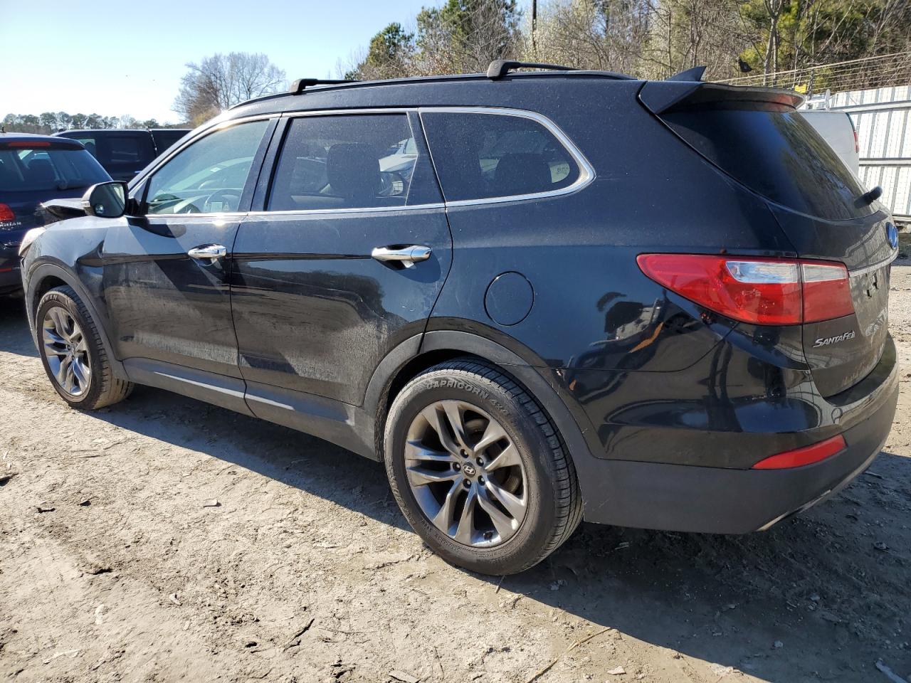 2013 Hyundai Santa Fe - Image 2