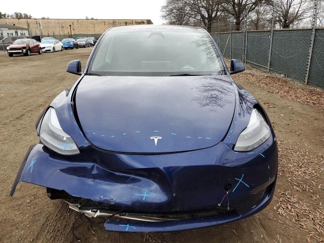  TESLA MODEL Y 2023 Синий