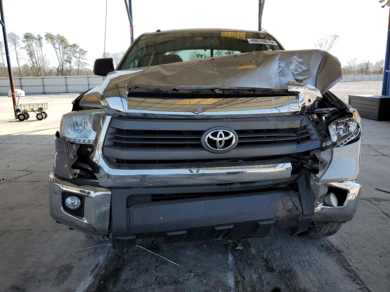 2014 Toyota Tundra - Image 5