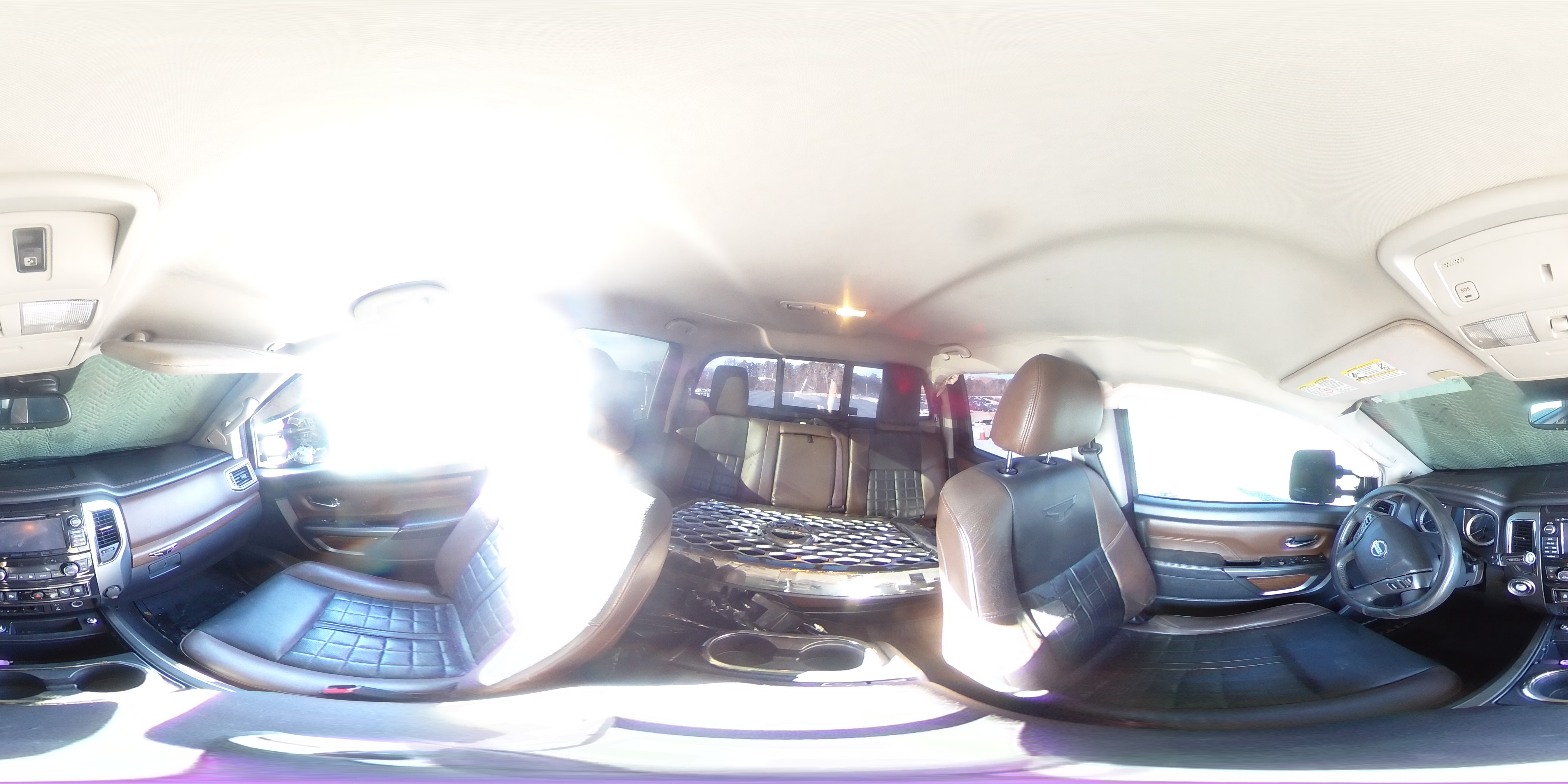 2016 Nissan Titan - Image 13