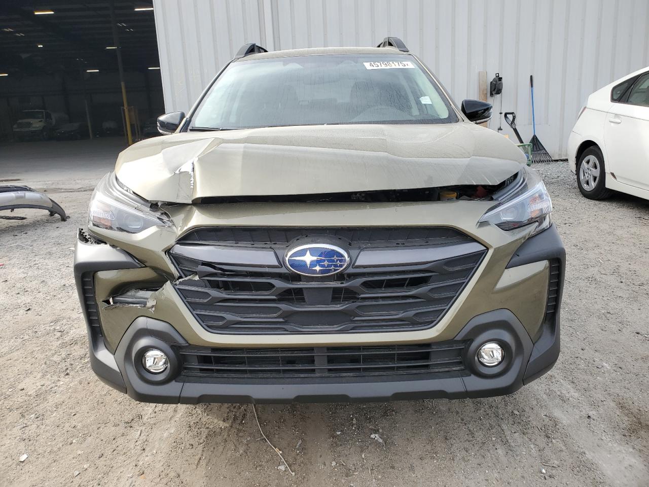 2025 Subaru Outback - Image 5