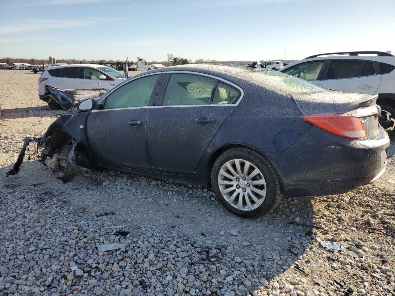 2011 Buick Regal - Image 2