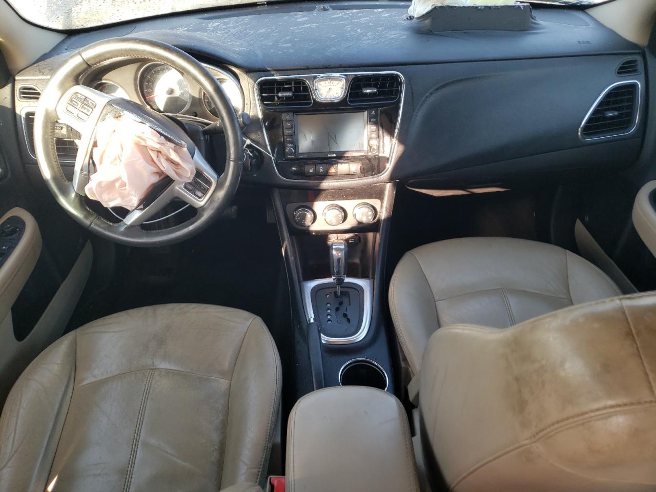 2012 Chrysler 200 - Image 8