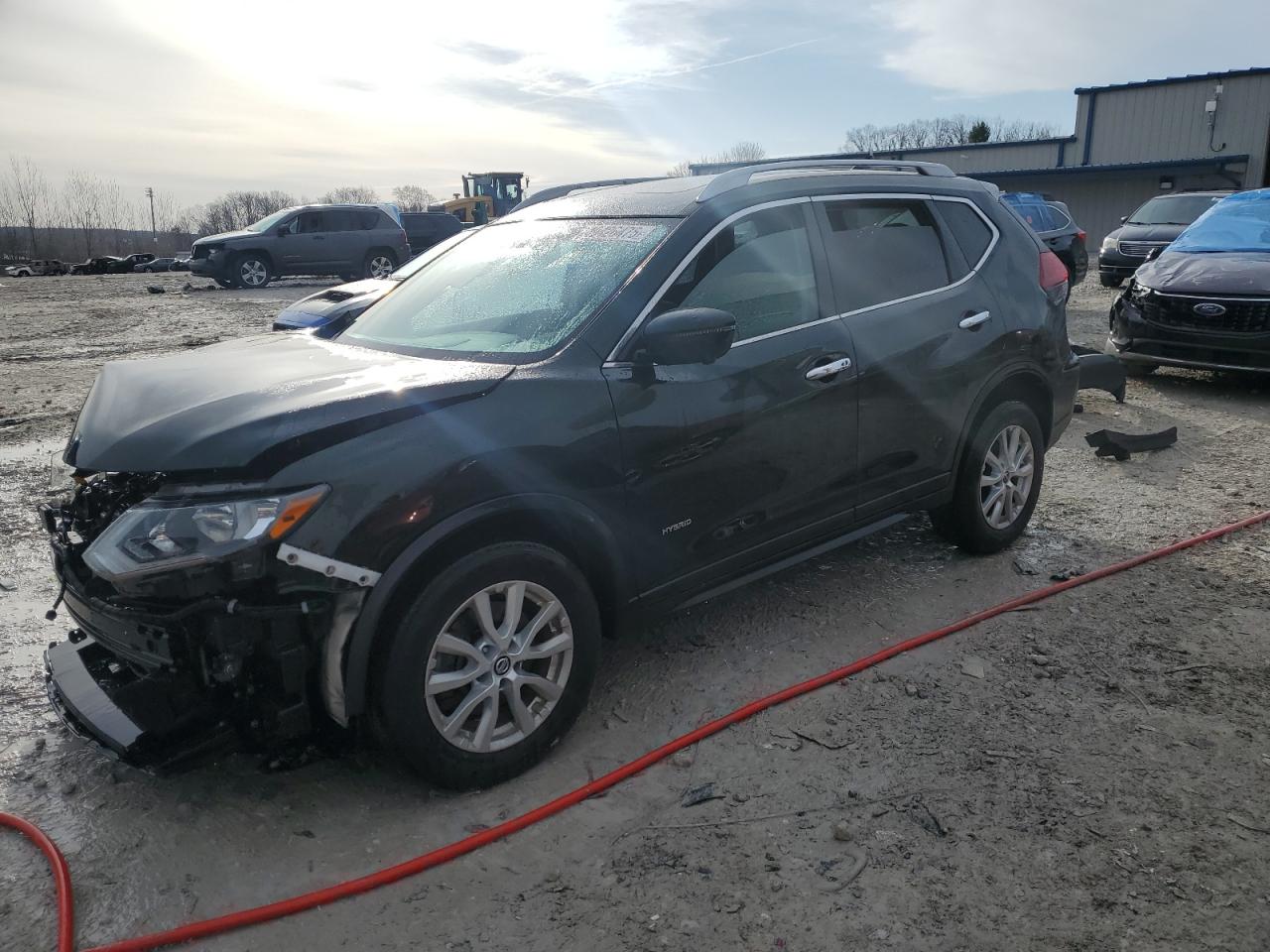 5N1ET2MV5JC821573 NISSAN ROGUE 2018