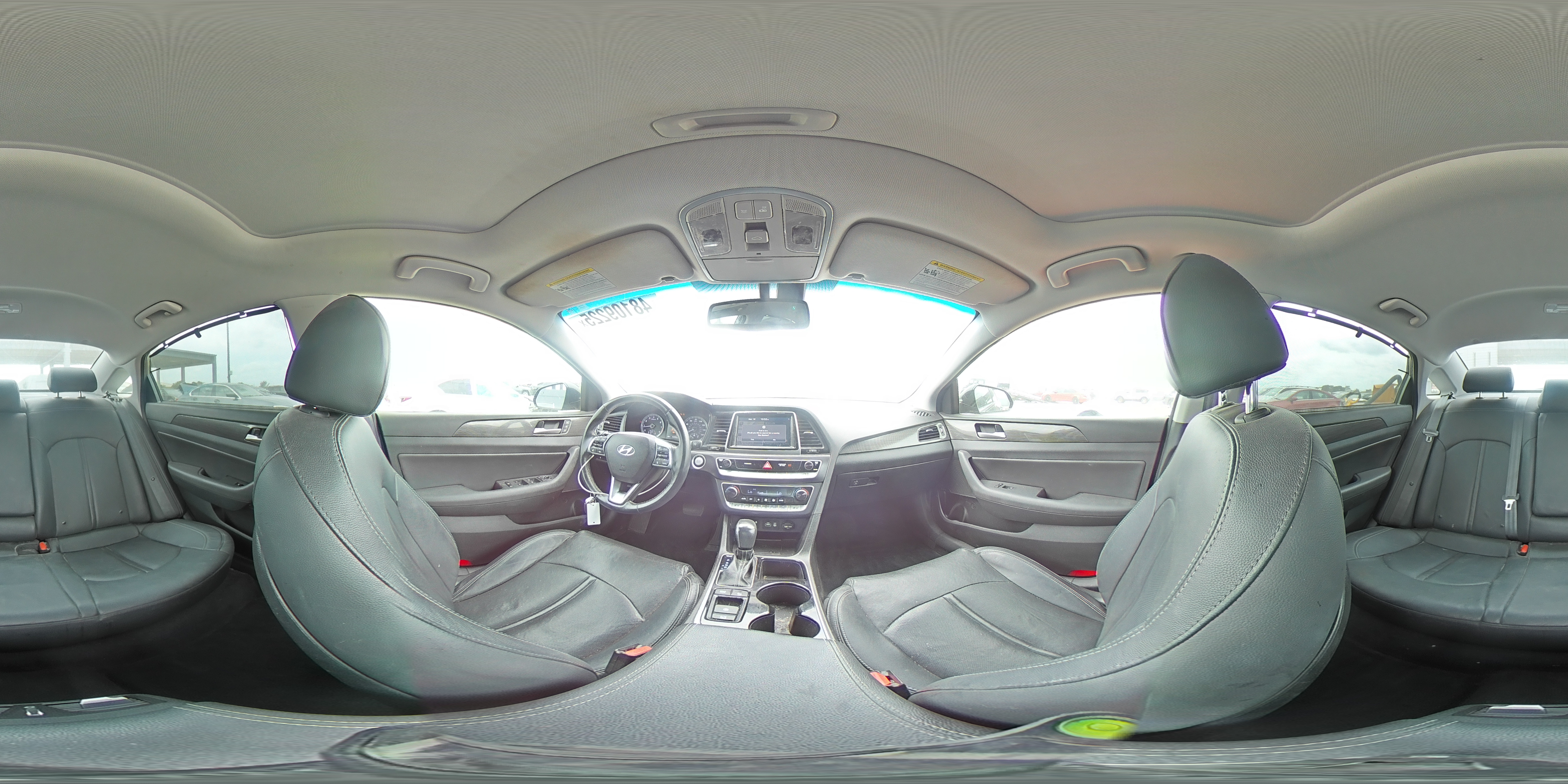 2018 Hyundai Sonata - Image 14