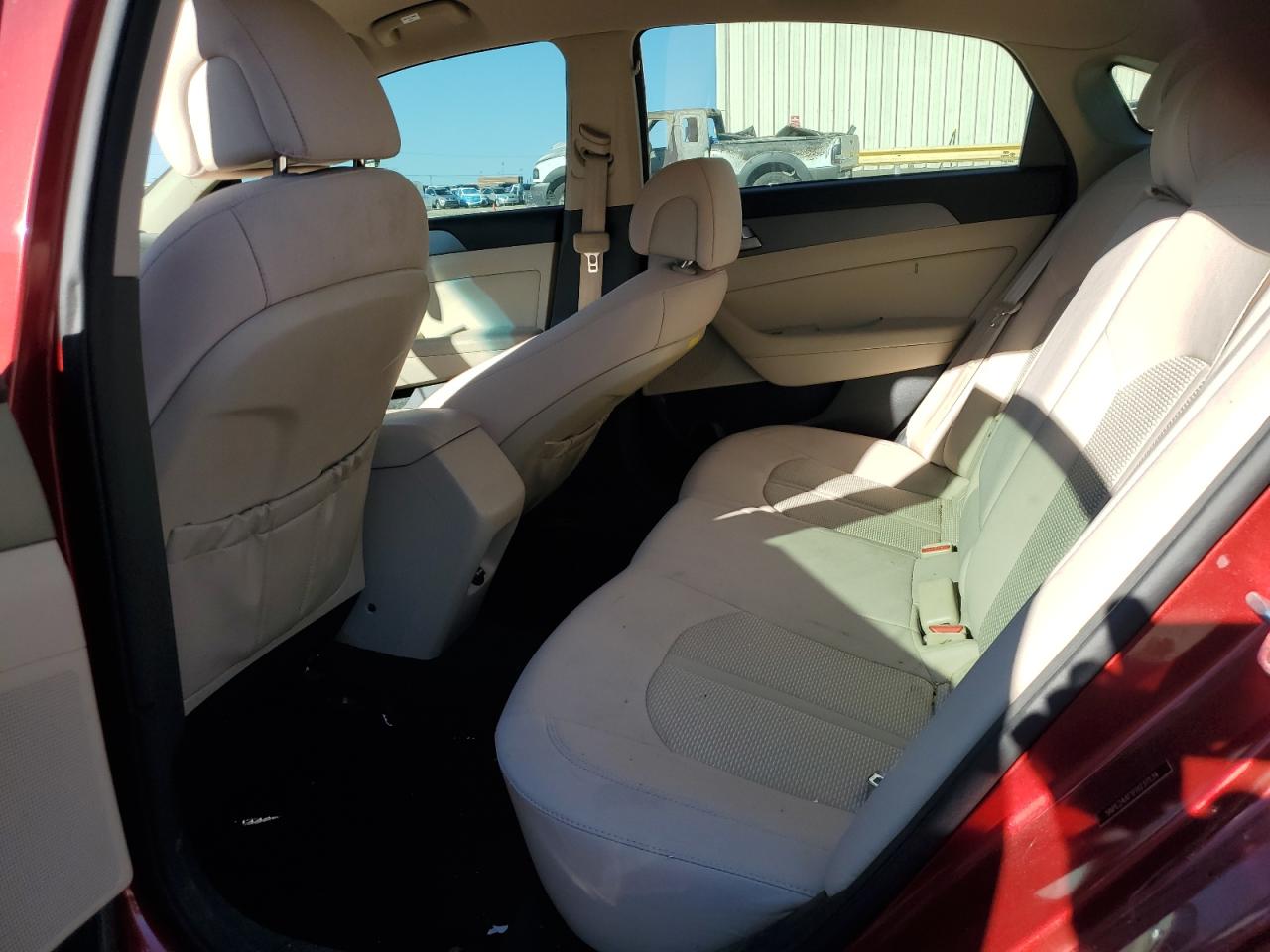 2015 Hyundai Sonata - Image 10