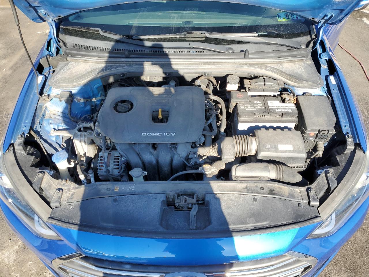 2017 Hyundai Elantra - Image 11