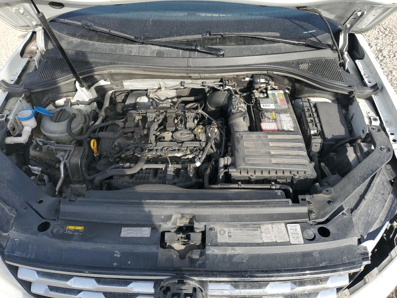 2018 Volkswagen Tiguan - Image 13