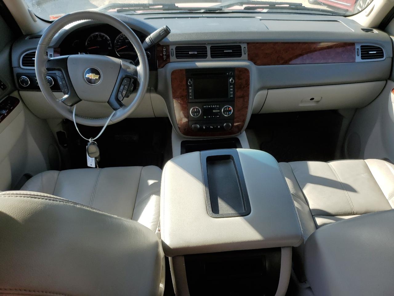 2010 Chevrolet Silverado - Image 8
