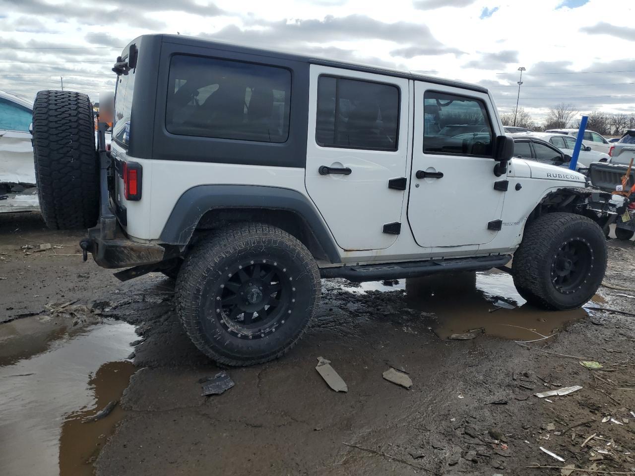 2017 Jeep Wrangler - Image 3
