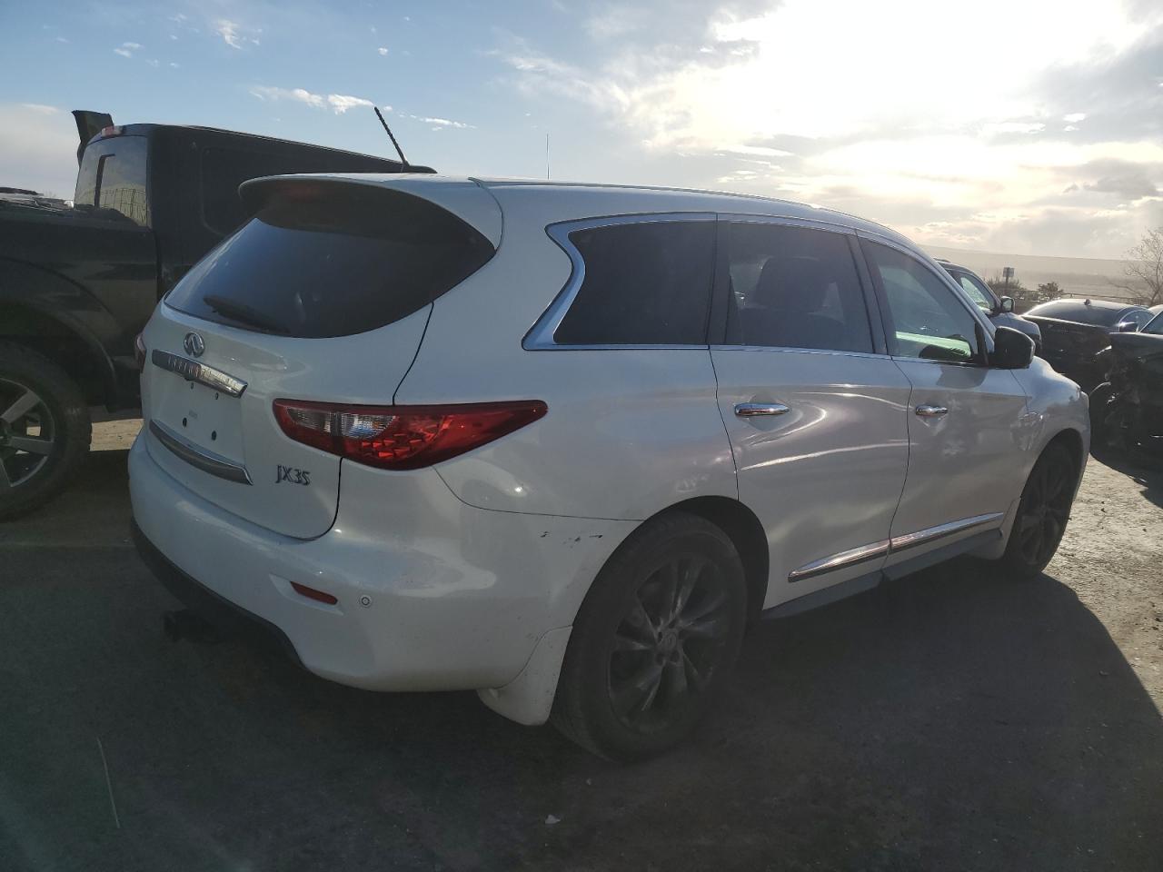 2013 Infiniti JX - Image 3