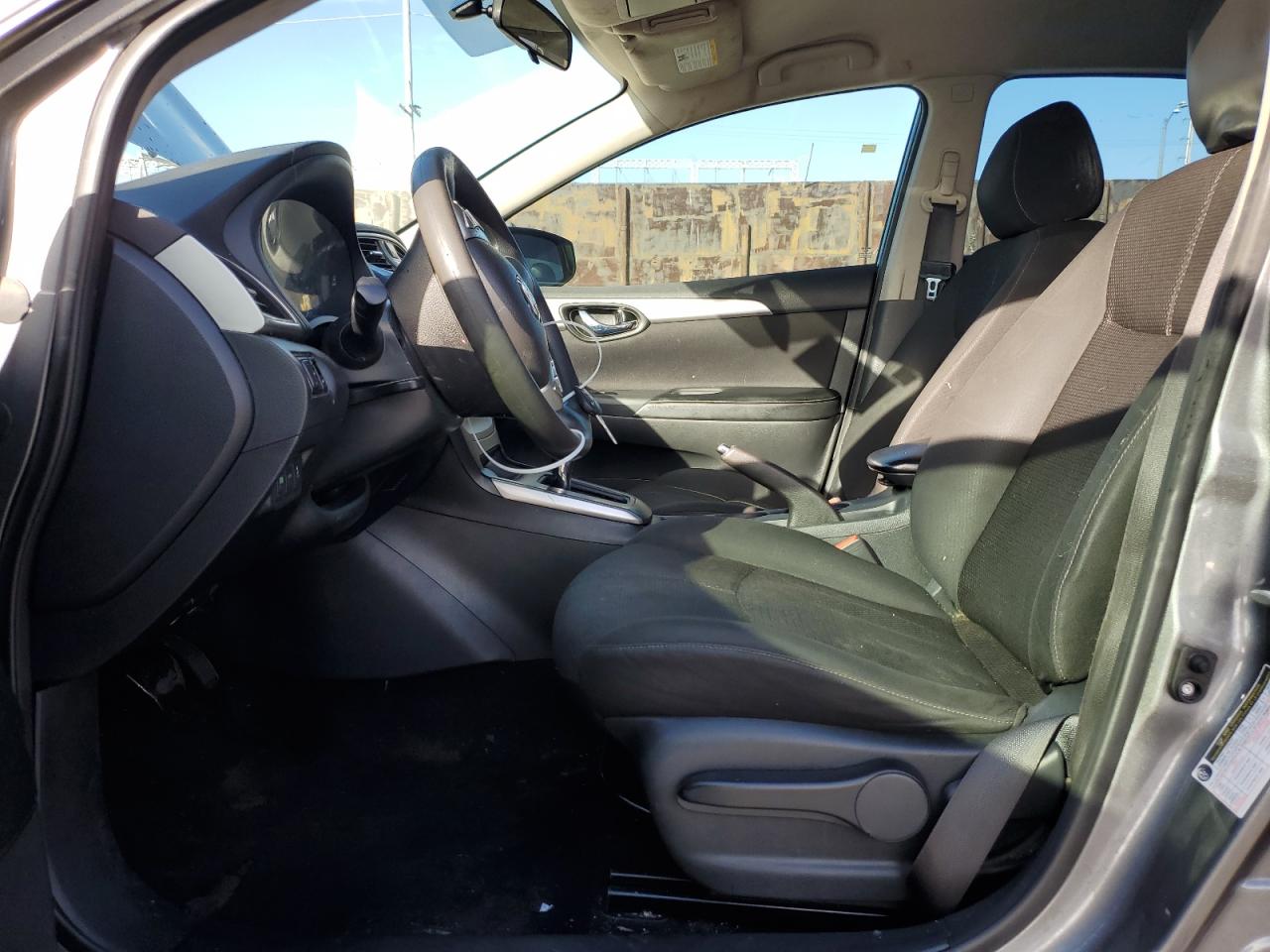 2016 Nissan Sentra - Image 7