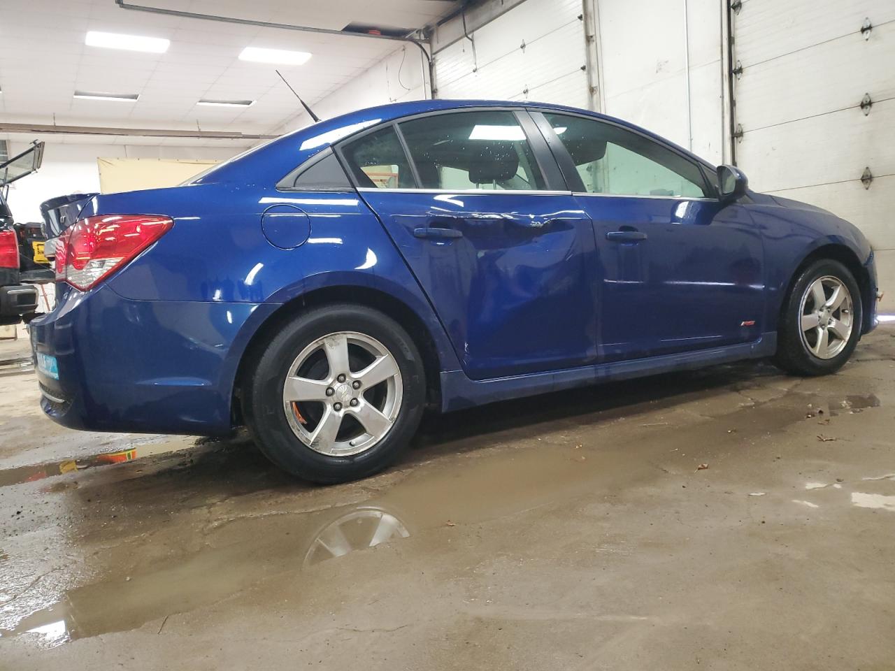 2013 Chevrolet Cruze - Image 3