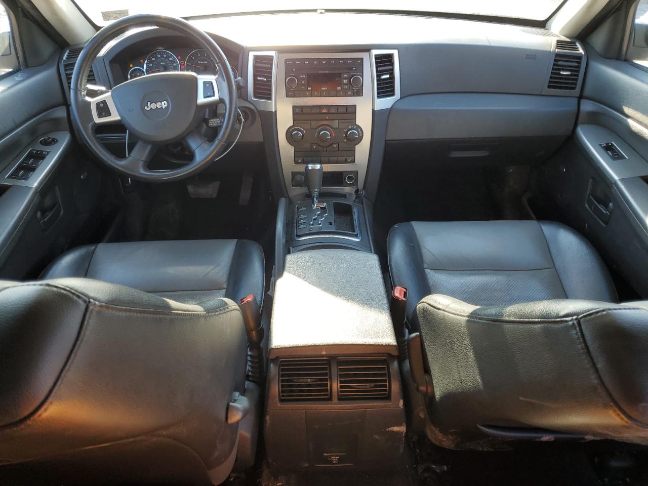 2008 Jeep Grand Cherokee - Image 8