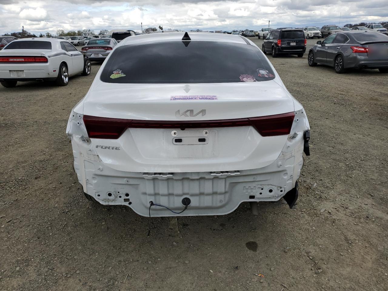 2024 Kia Forte - Image 6