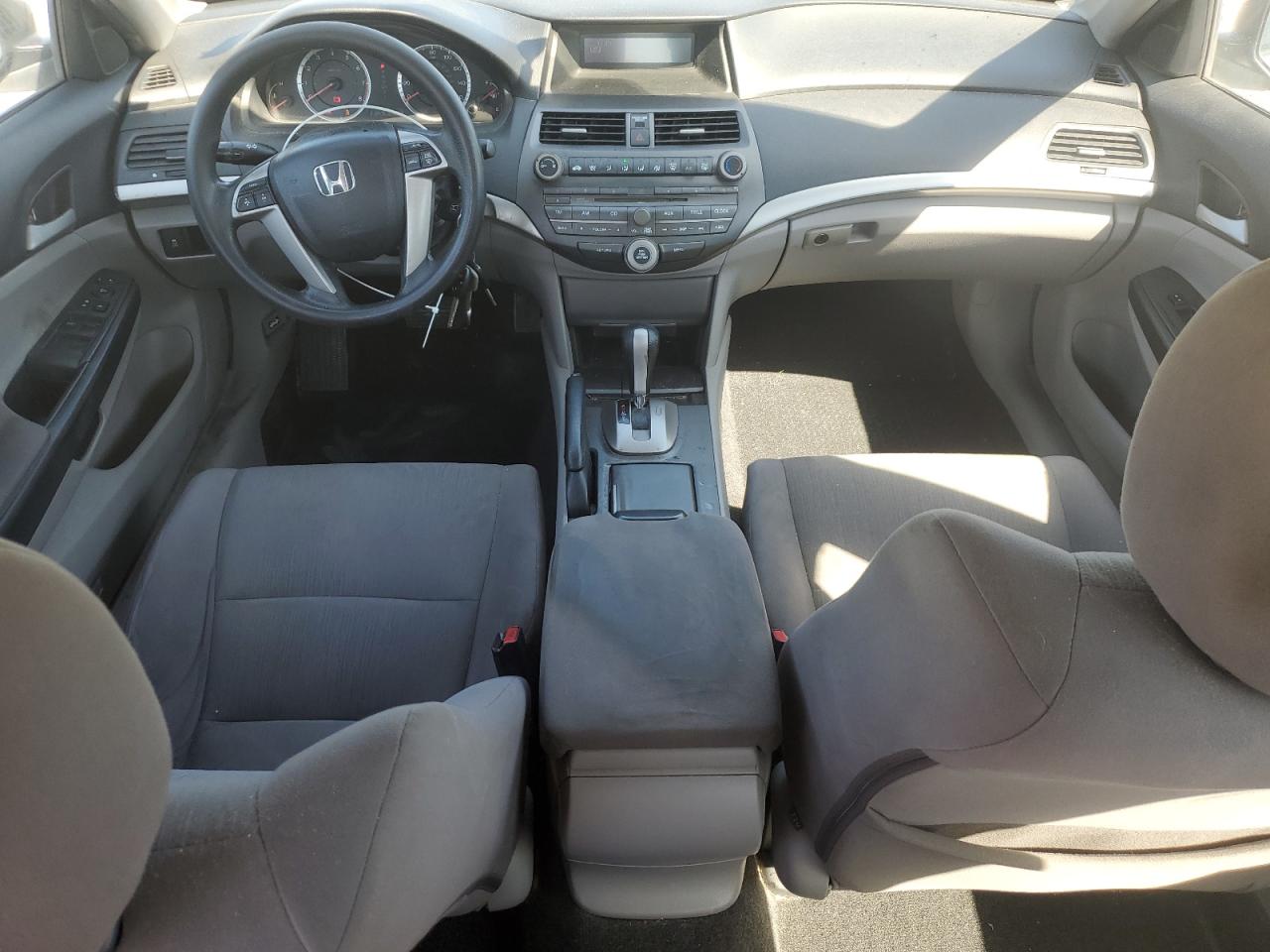 2012 Honda Accord - Image 8