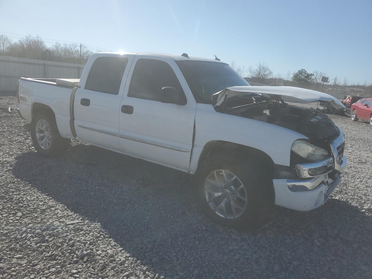 2005 GMC Sierra - Image 4