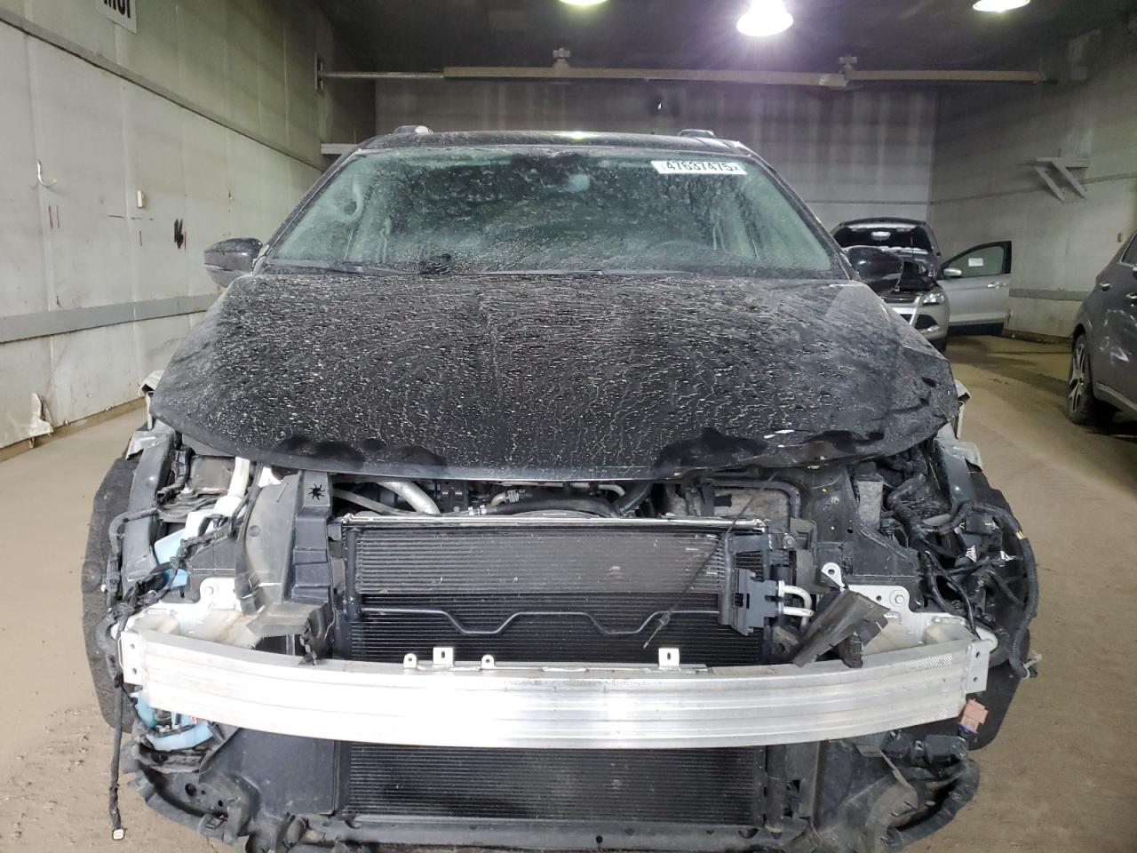2022 Chrysler Pacifica - Image 5