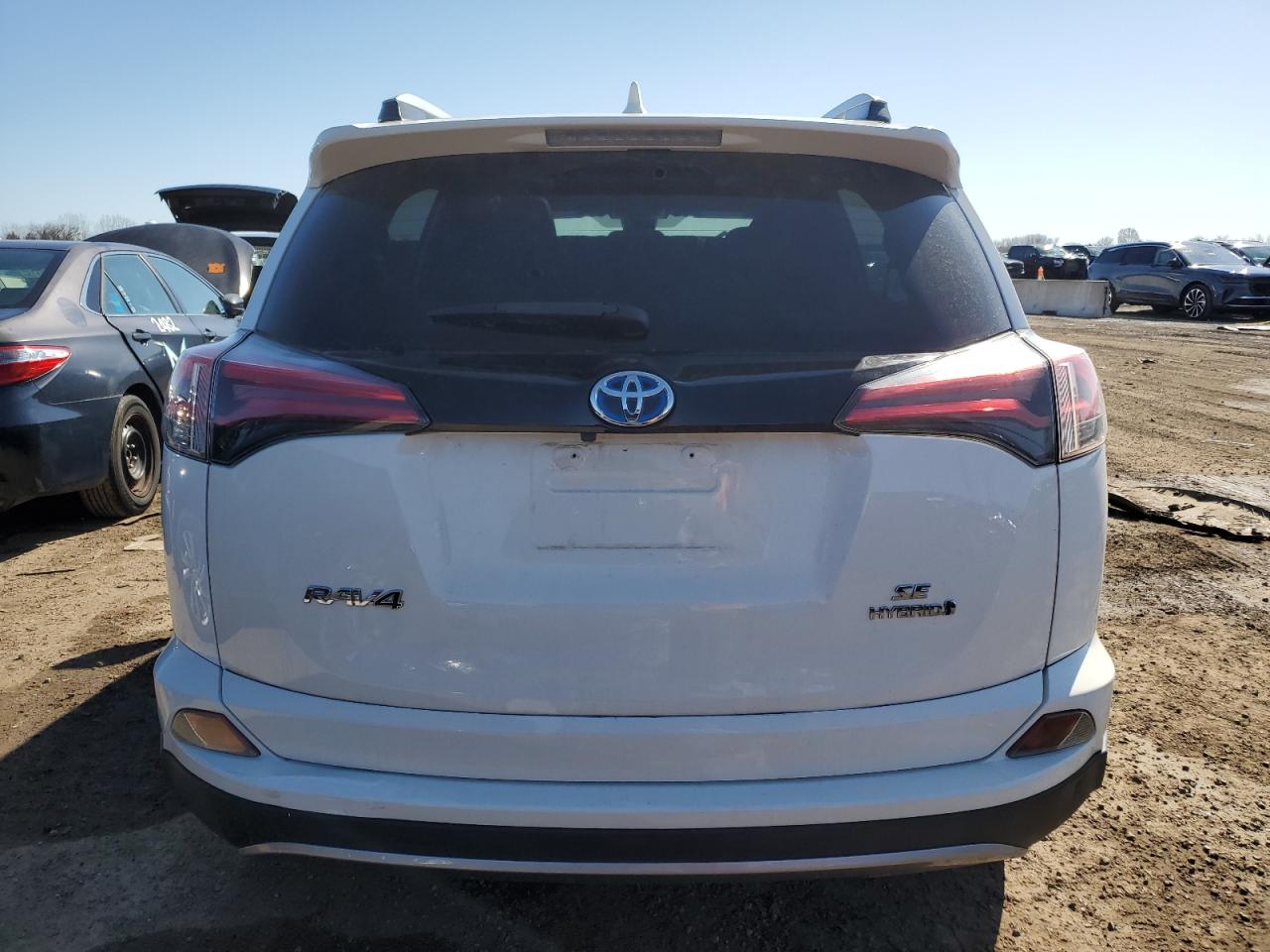 JTMJJREV0HD099806 TOYOTA RAV4 2017