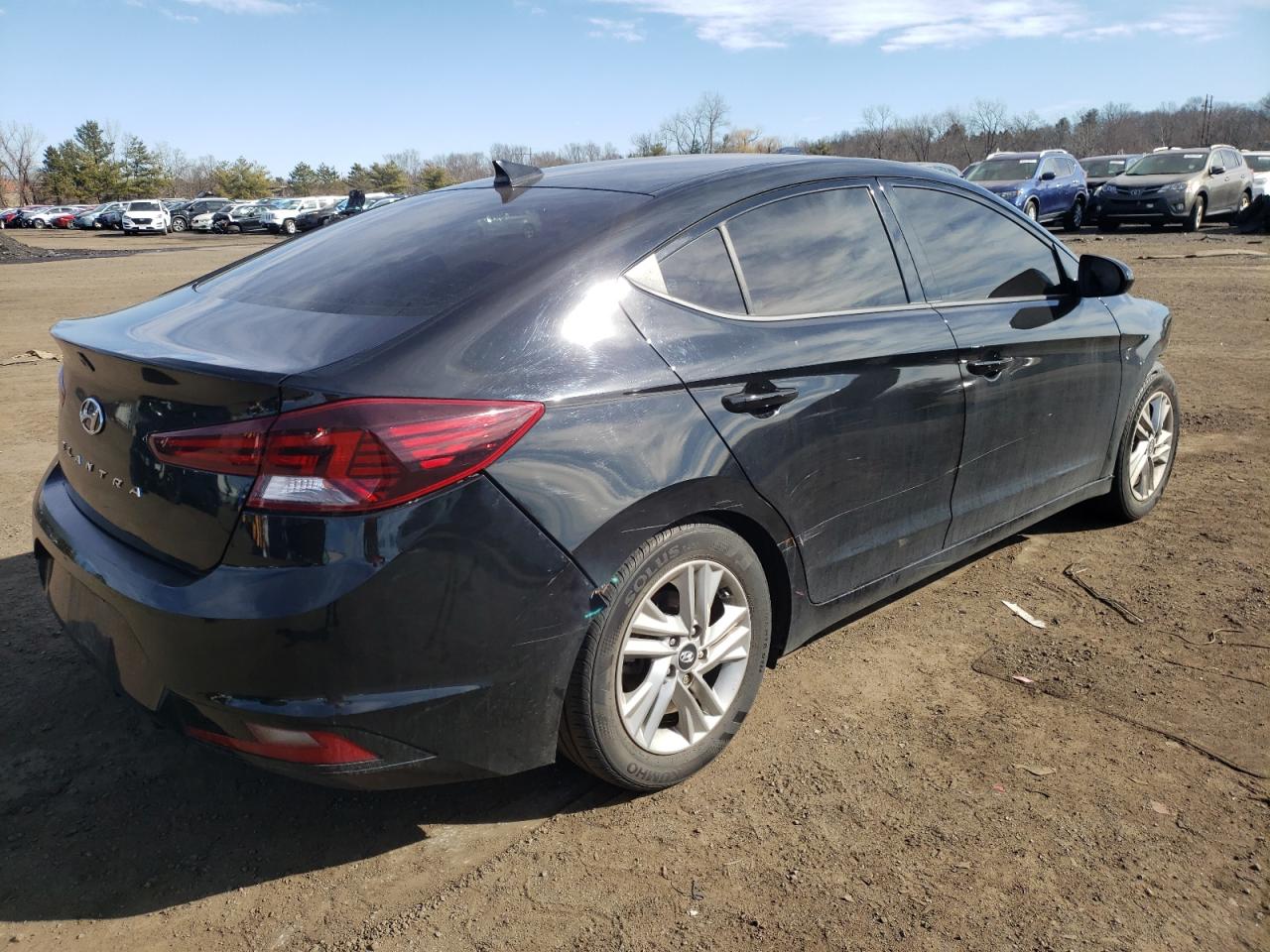 2020 Hyundai Elantra - Image 3