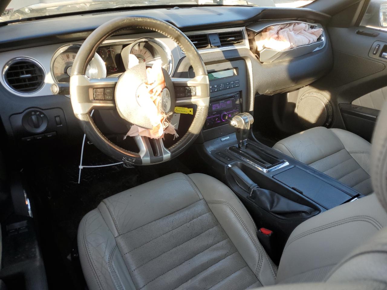 2012 Ford Mustang - Image 8