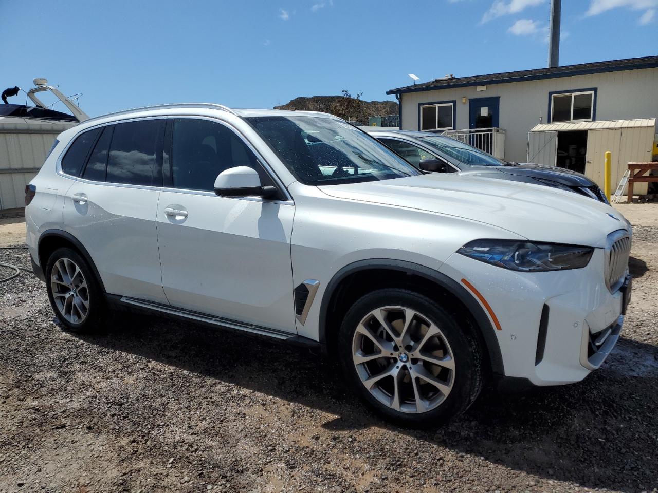 2024 BMW X5 - Image 4