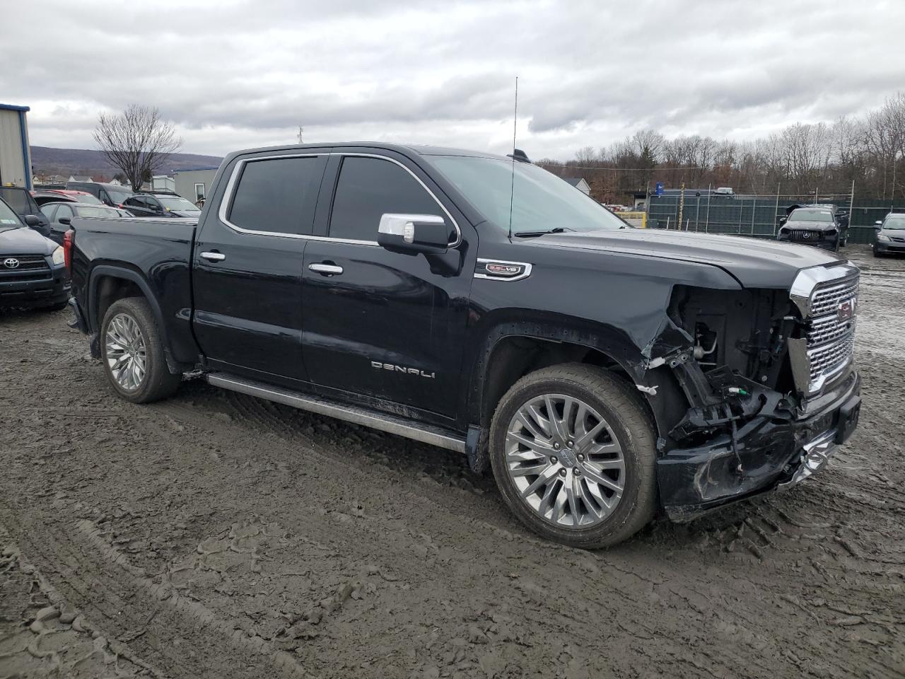 2019 GMC Sierra - Image 4