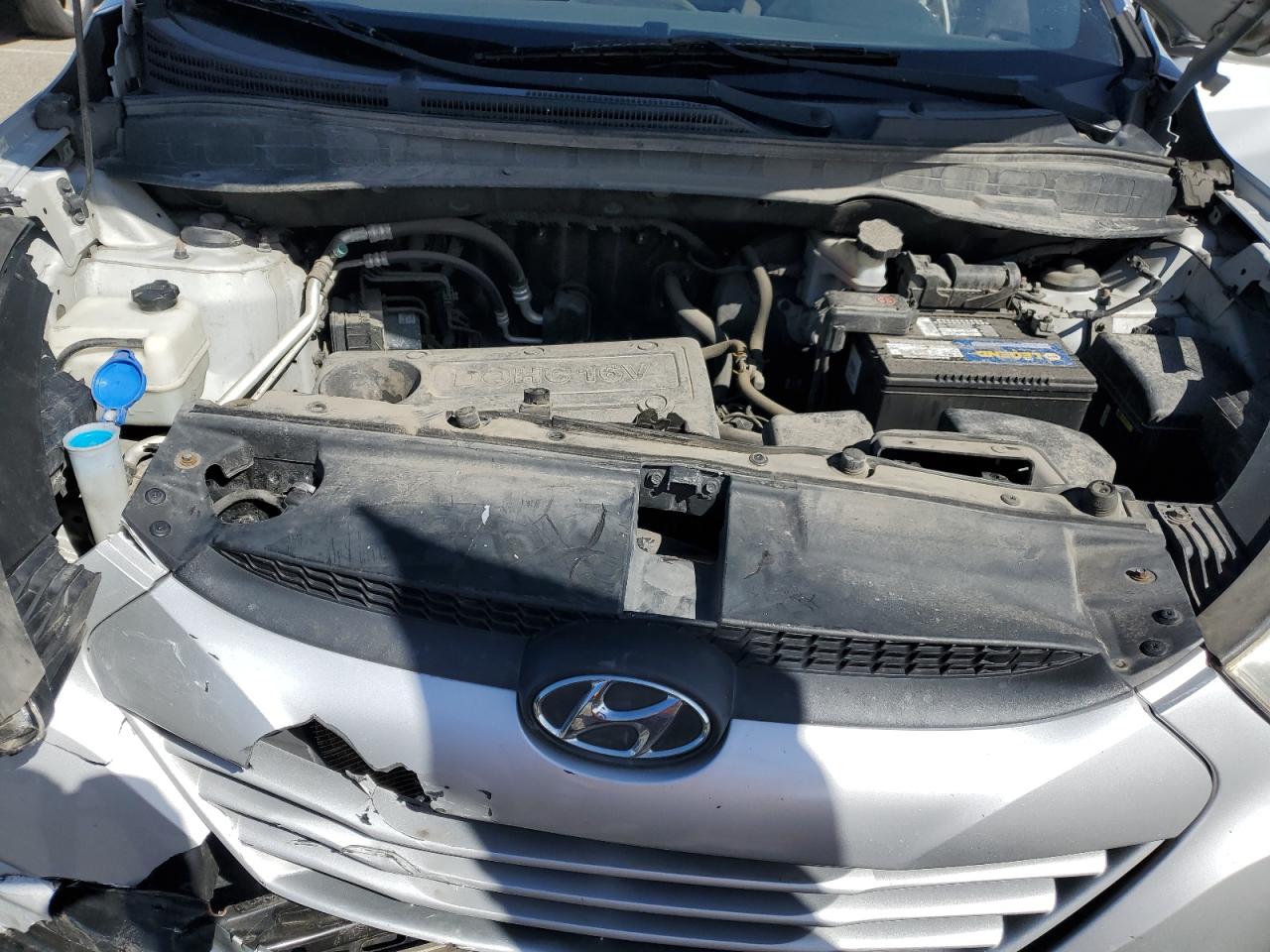 2011 Hyundai Tucson - Image 12
