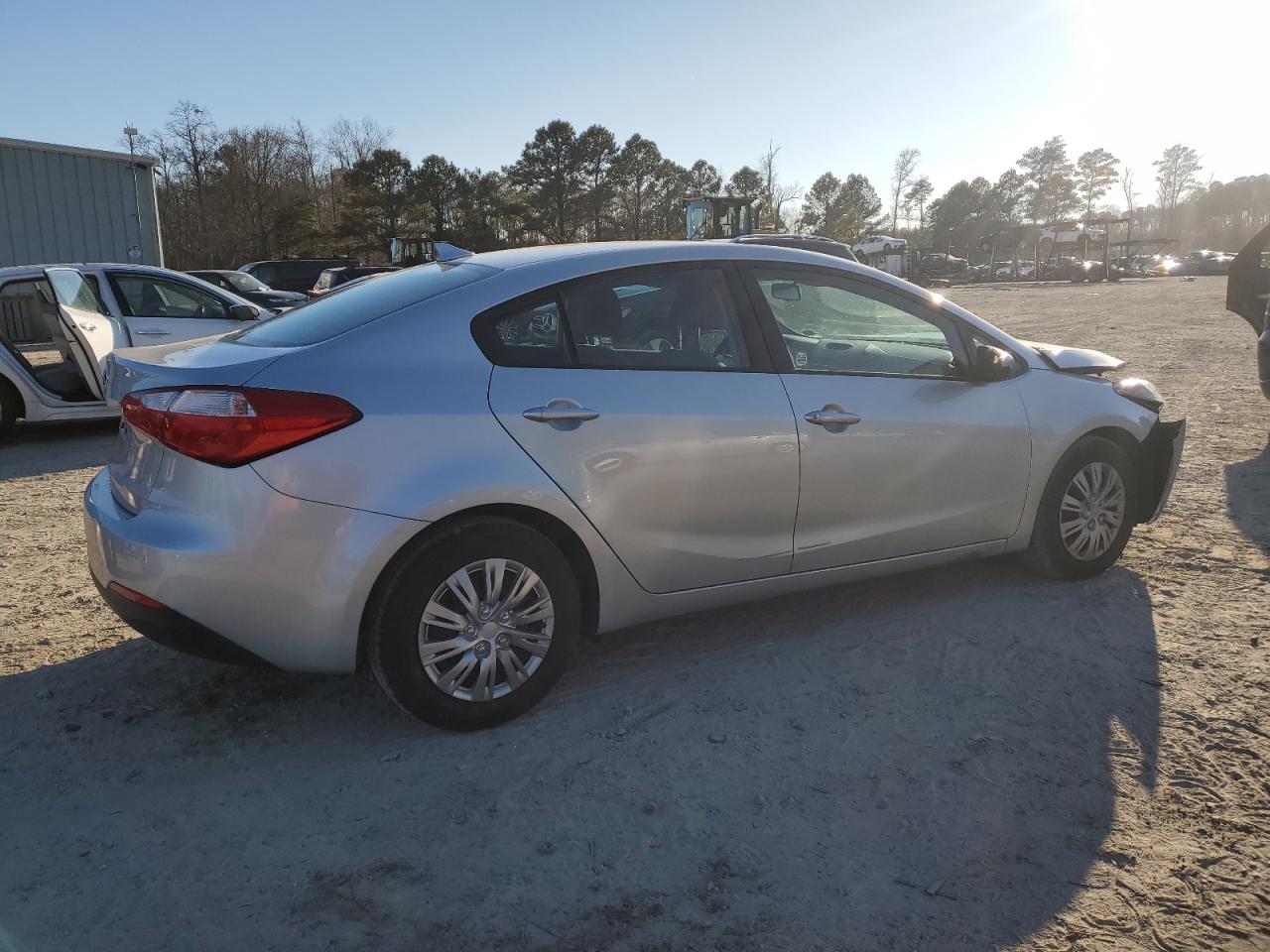 2015 Kia Forte - Image 3