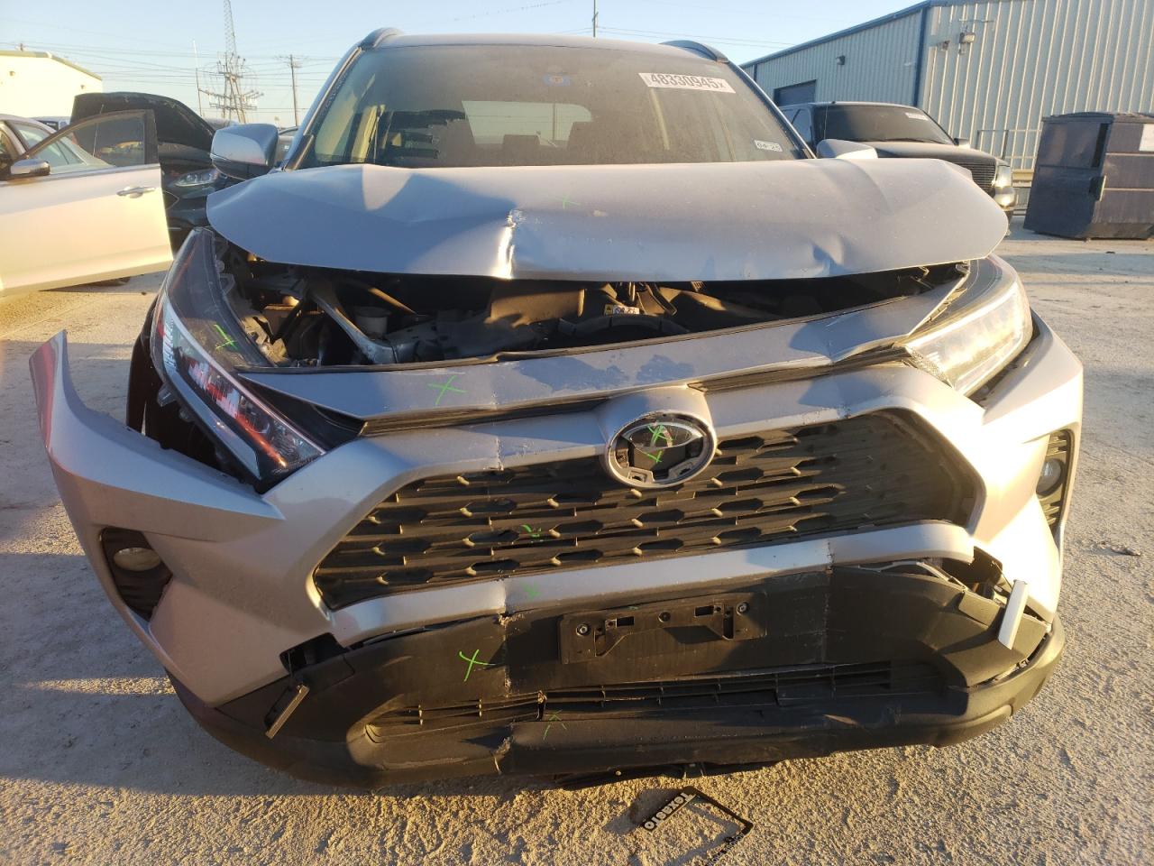 2019 Toyota RAV 4 - Image 5