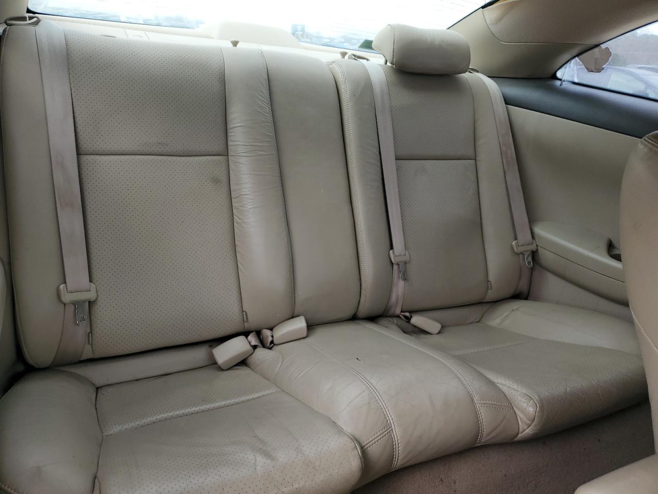 2004 Toyota Camry Solara - Image 10