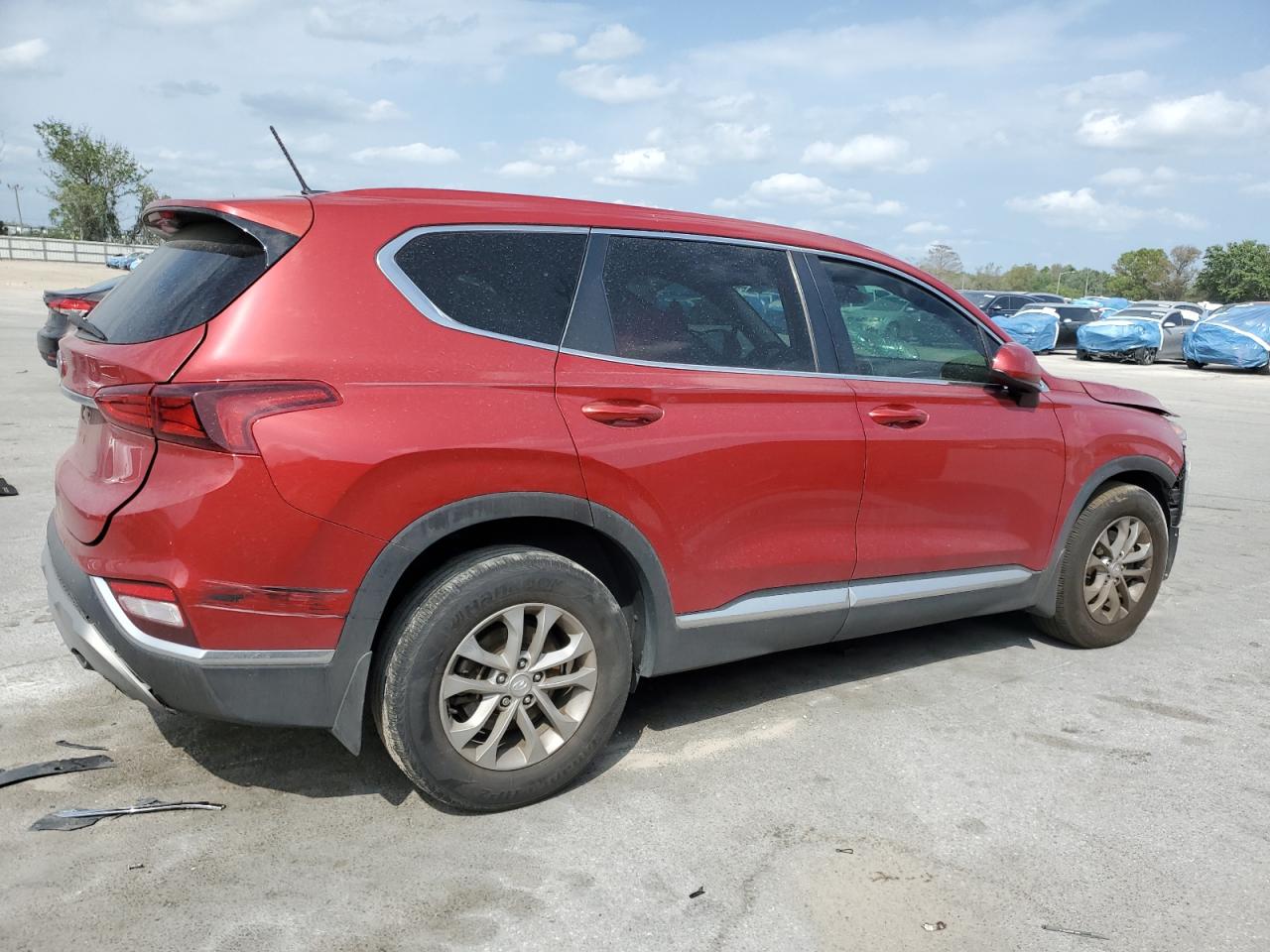 2019 Hyundai Santa Fe - Image 3