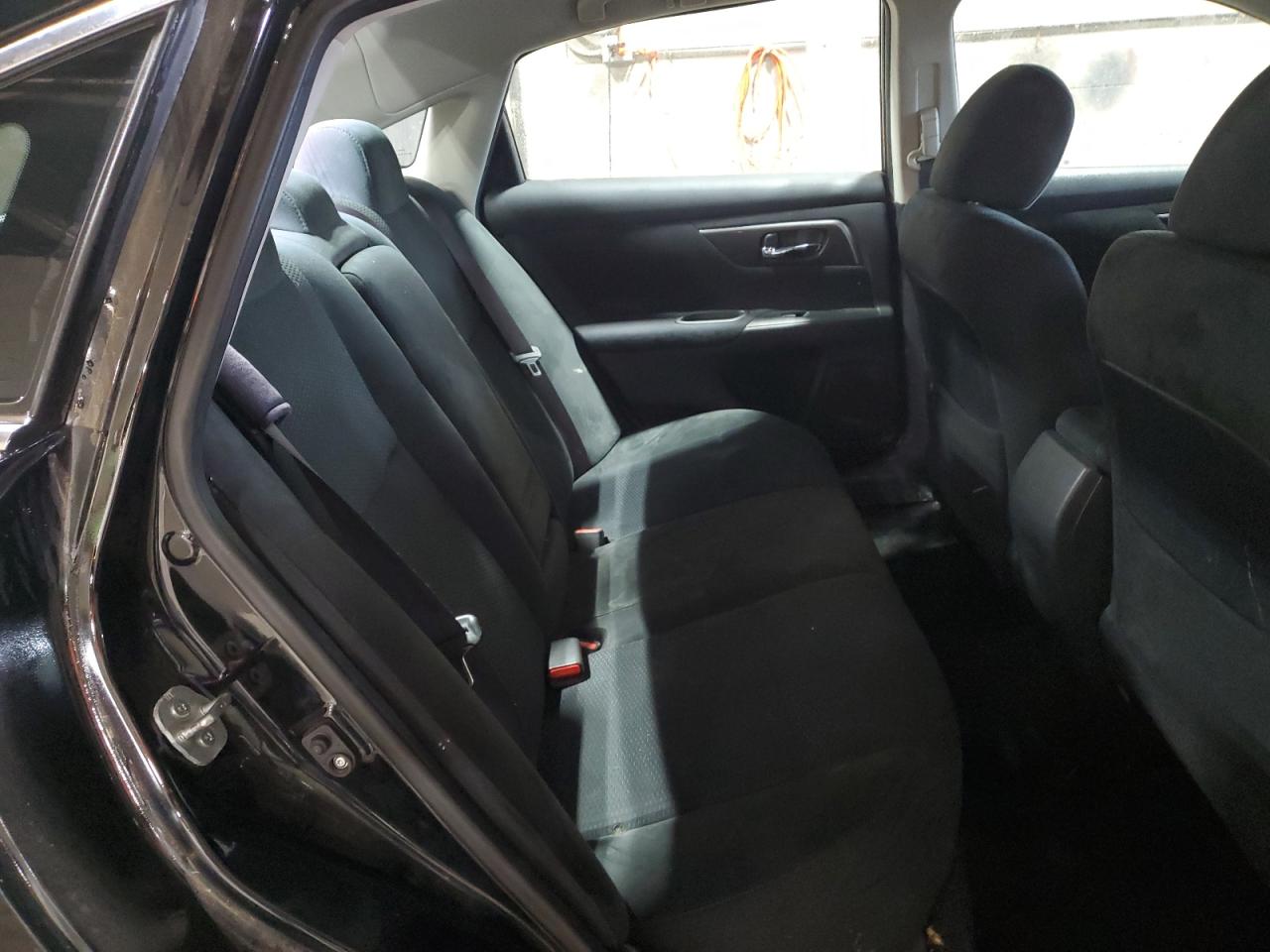2015 Nissan Altima - Image 10