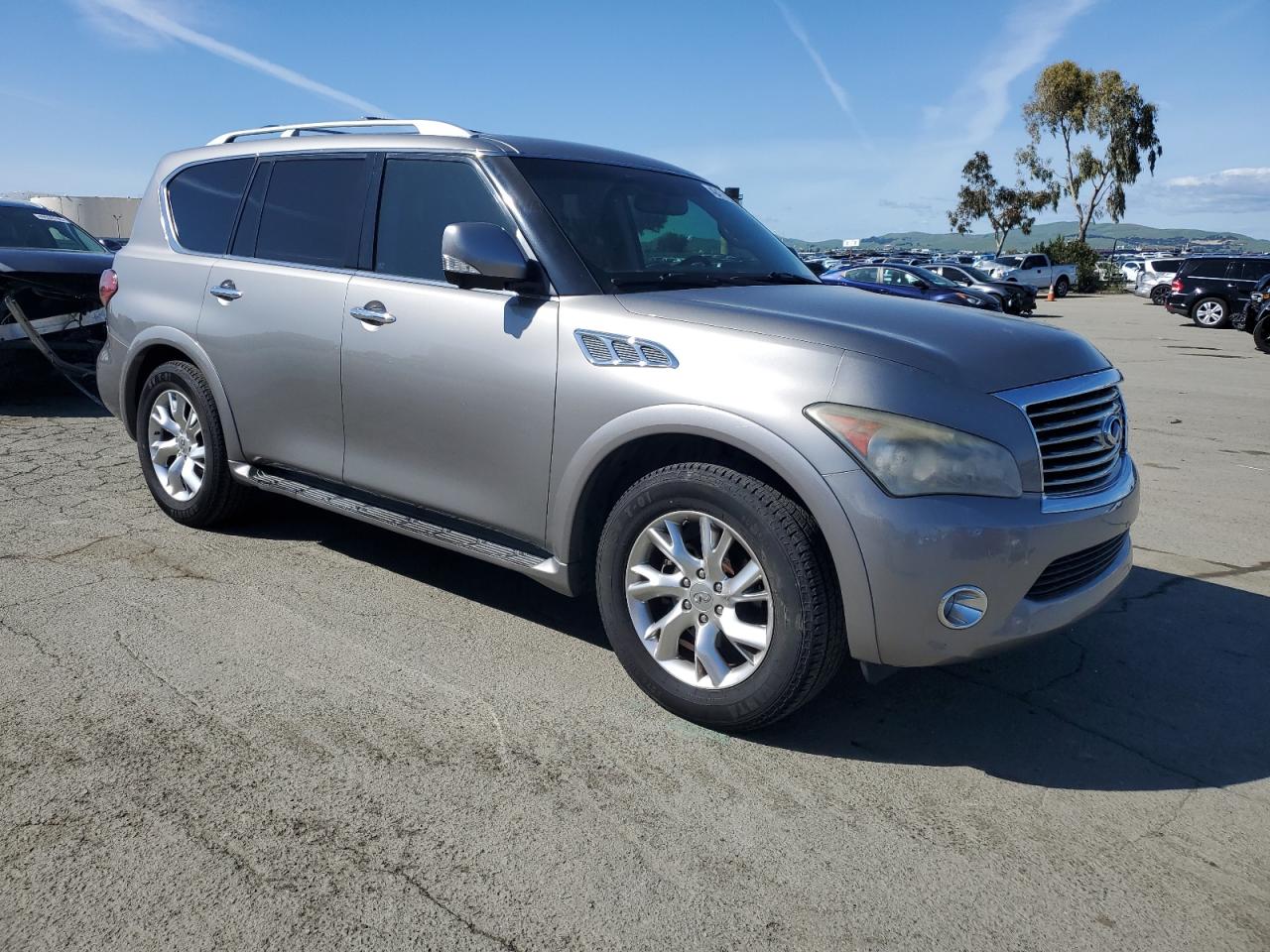 2012 Infiniti QX56 - Image 4