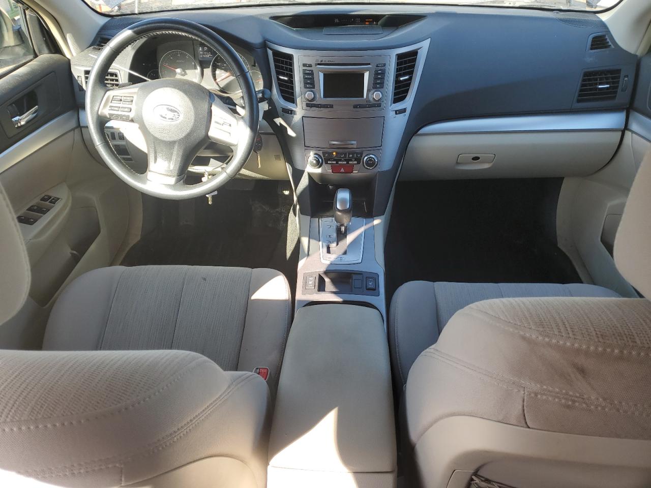 2014 Subaru Outback - Image 8