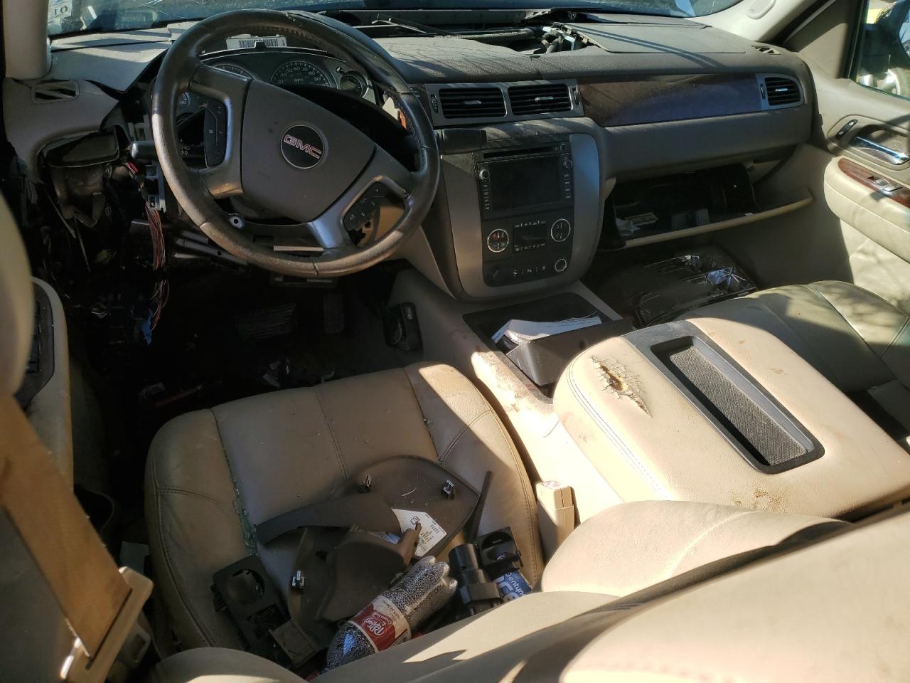 2009 GMC Sierra - Image 8