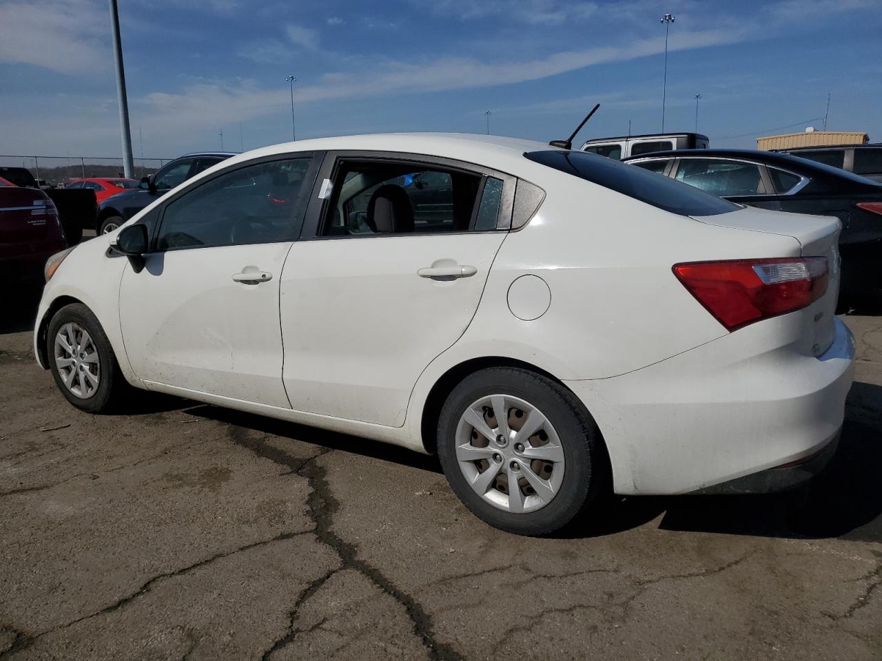 2016 Kia Rio - Image 2