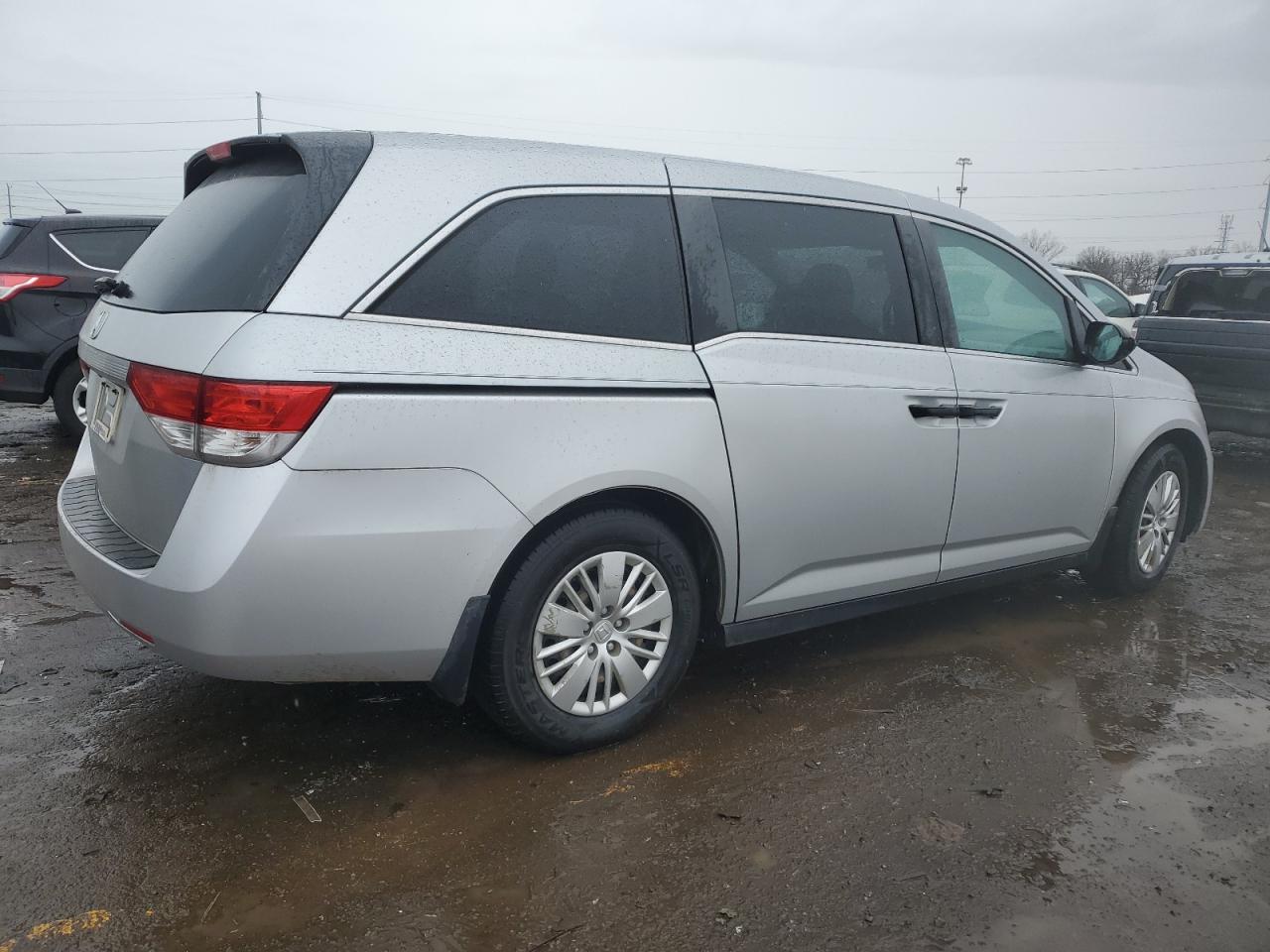 2014 Honda Odyssey - Image 3