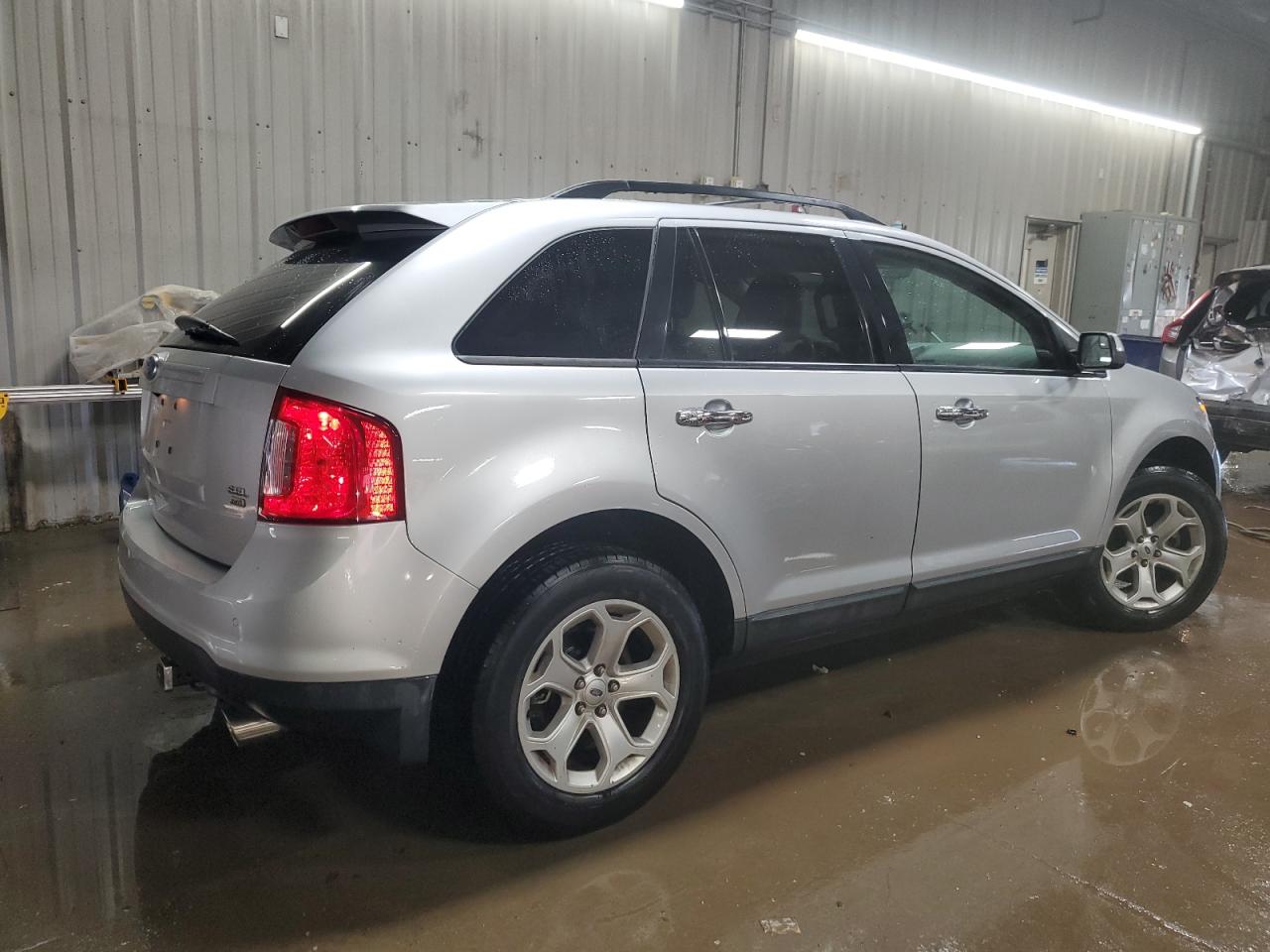 2011 Ford Edge - Image 3