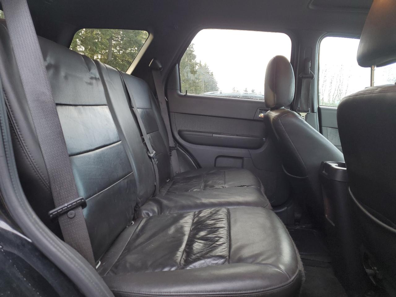 2012 Ford Escape - Image 11