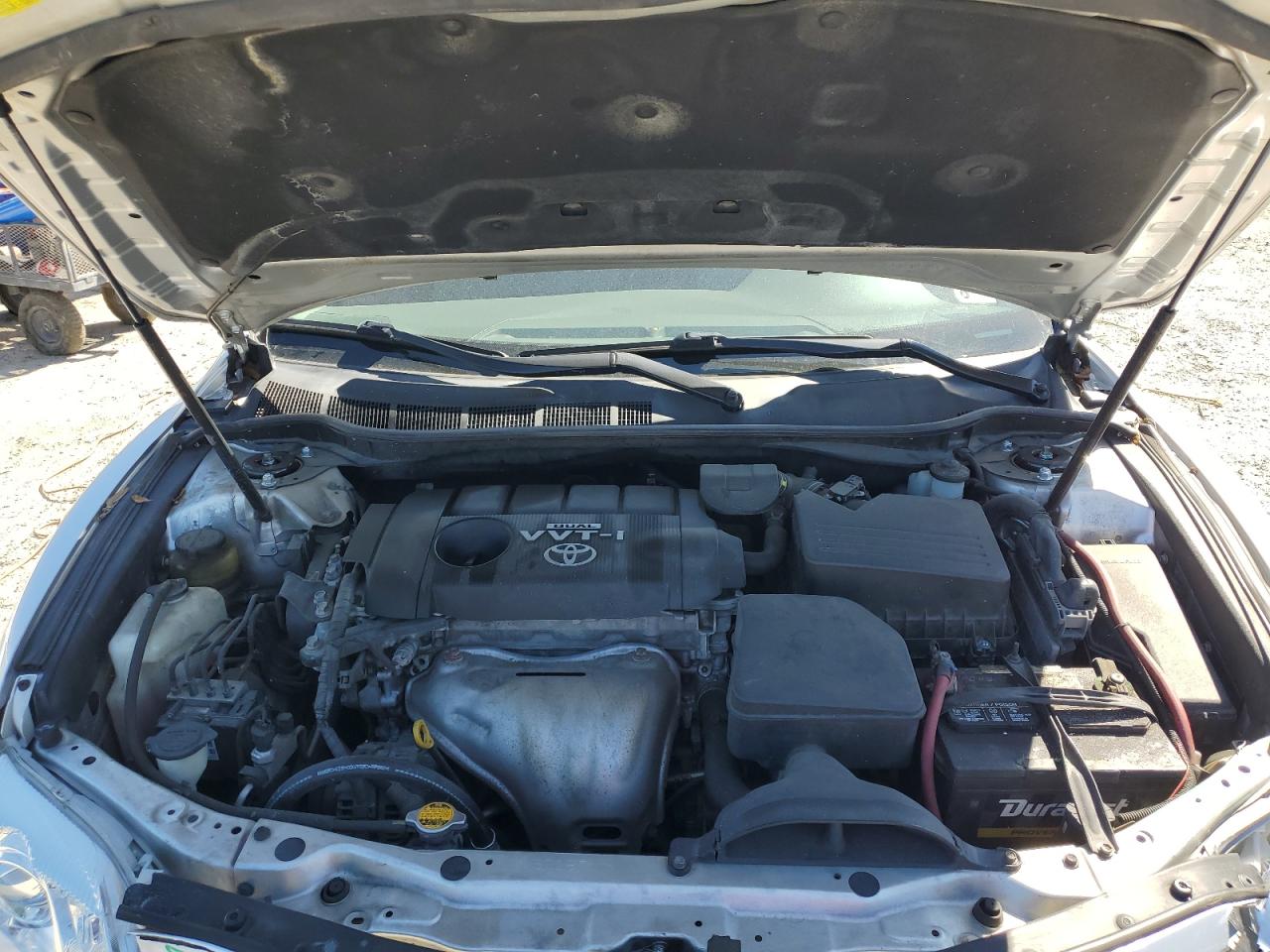 2010 Toyota Camry - Image 11