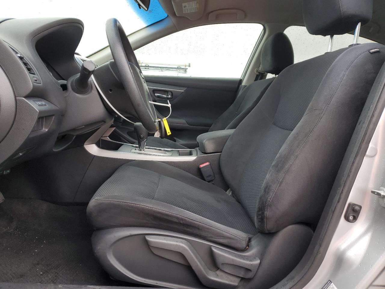 2015 Nissan Altima - Image 7